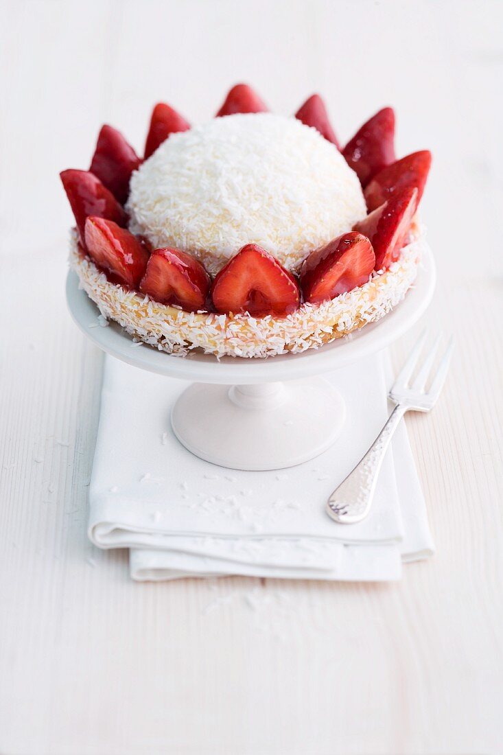 Erdbeer-Kokos-Cheesecake