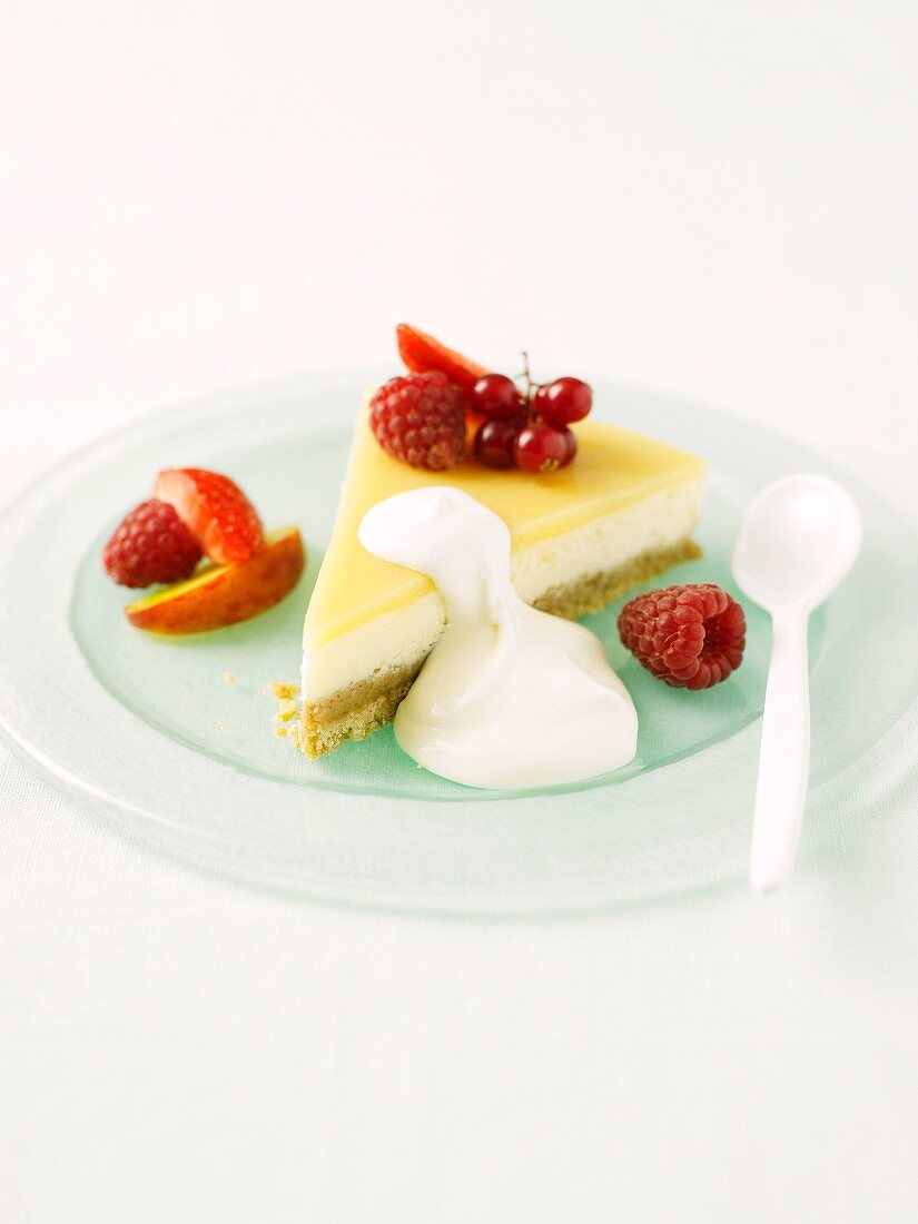 Lemon cheesecake