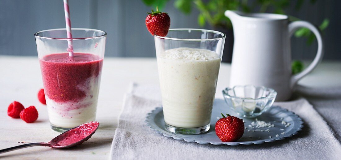 Ernährung bei ADHS: Smoothie mit Himbeeren & Kokosdrink mit Melone