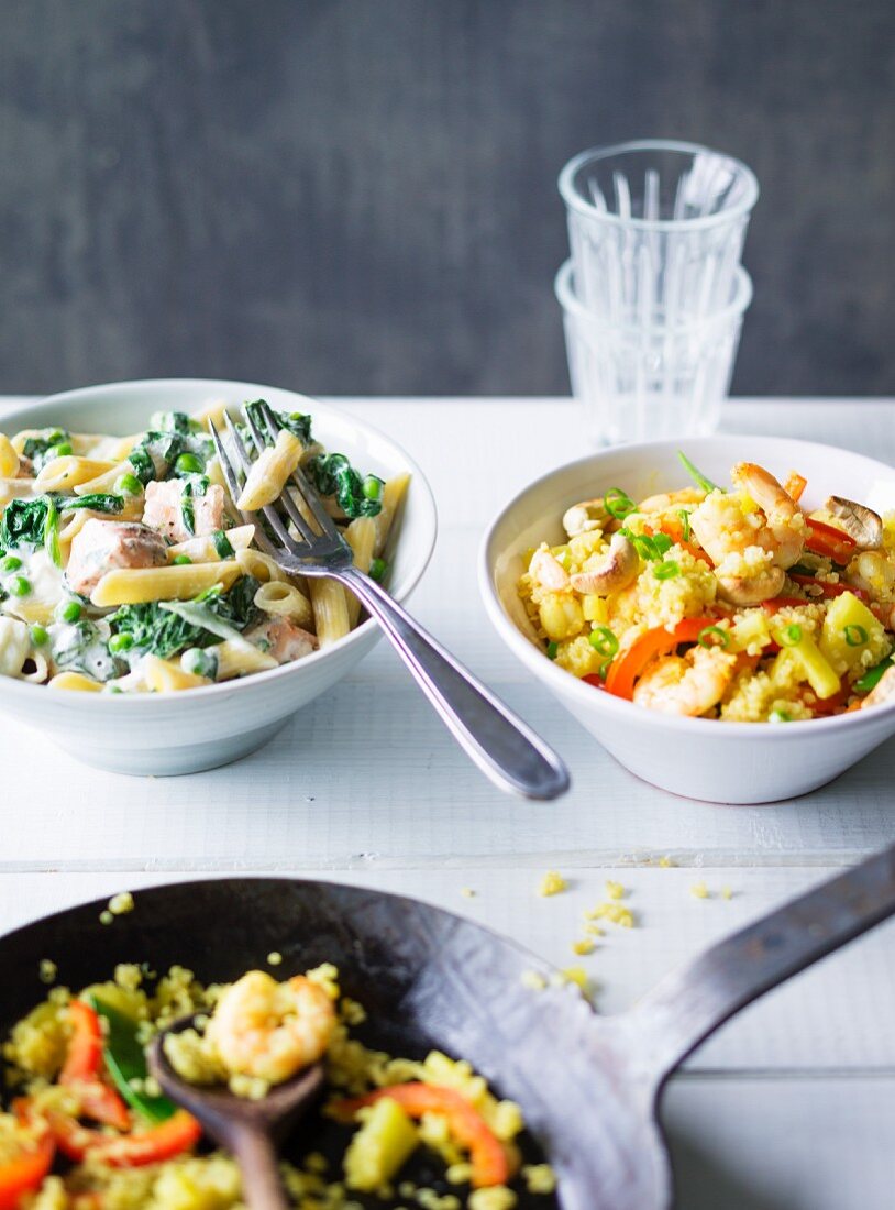 Ernährung bei ADHS: Pasta mit Lachs & Quinoapfanne mit Garnelen