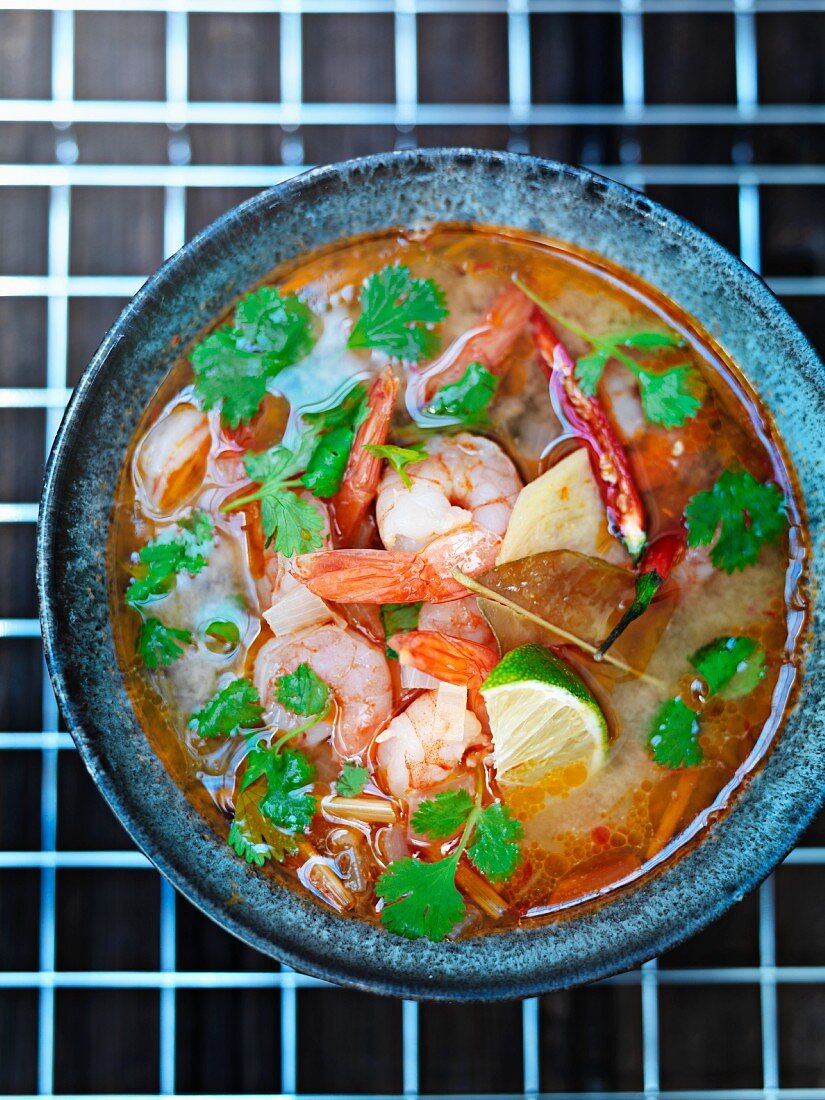 Spicy-sour soup with prawns