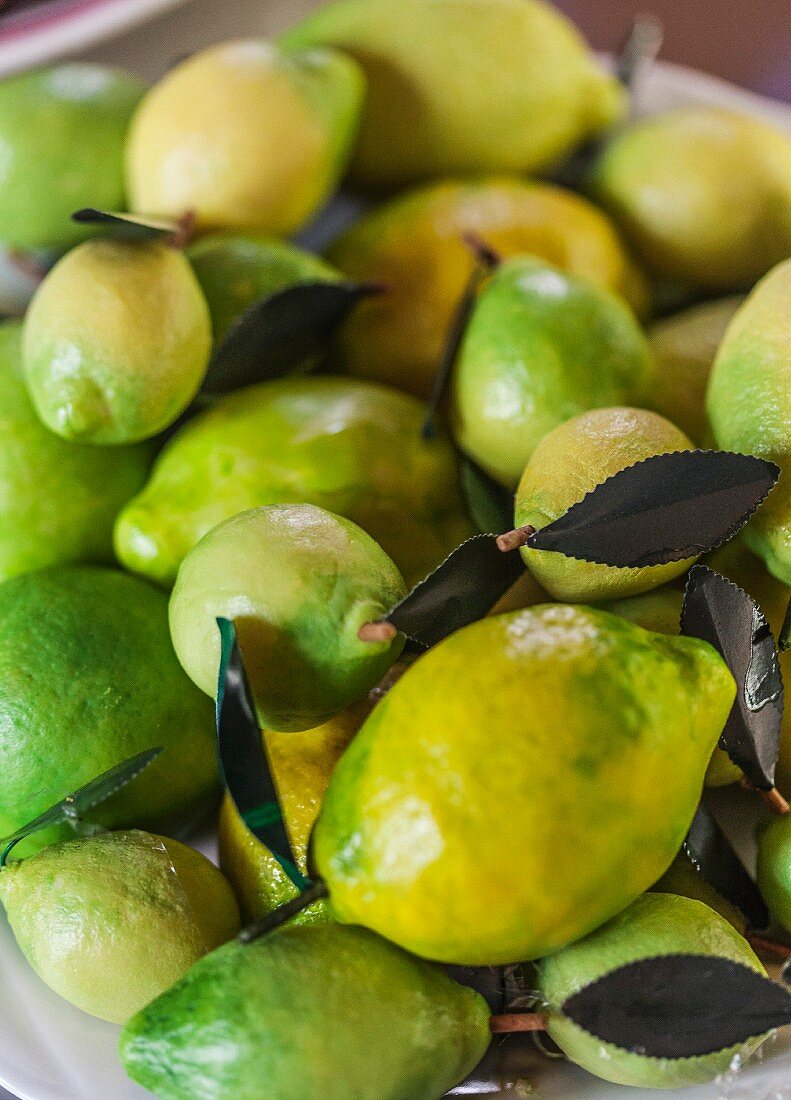 Marzipan lemons