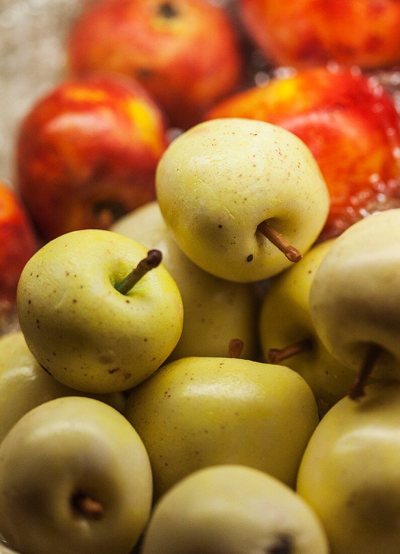 Marzipan apples