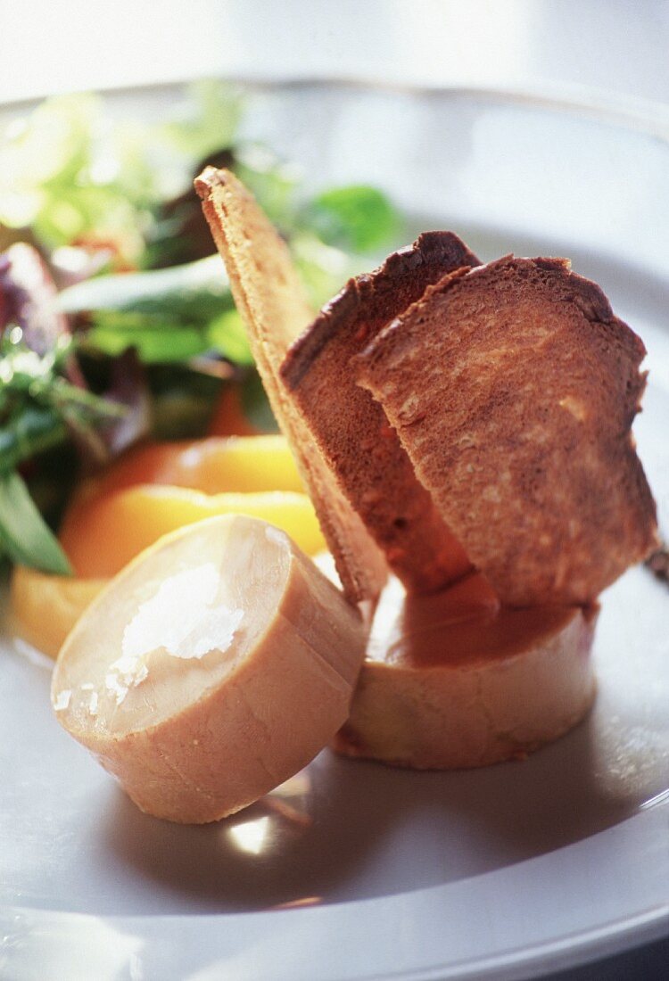 Foie gras with grilled bread
