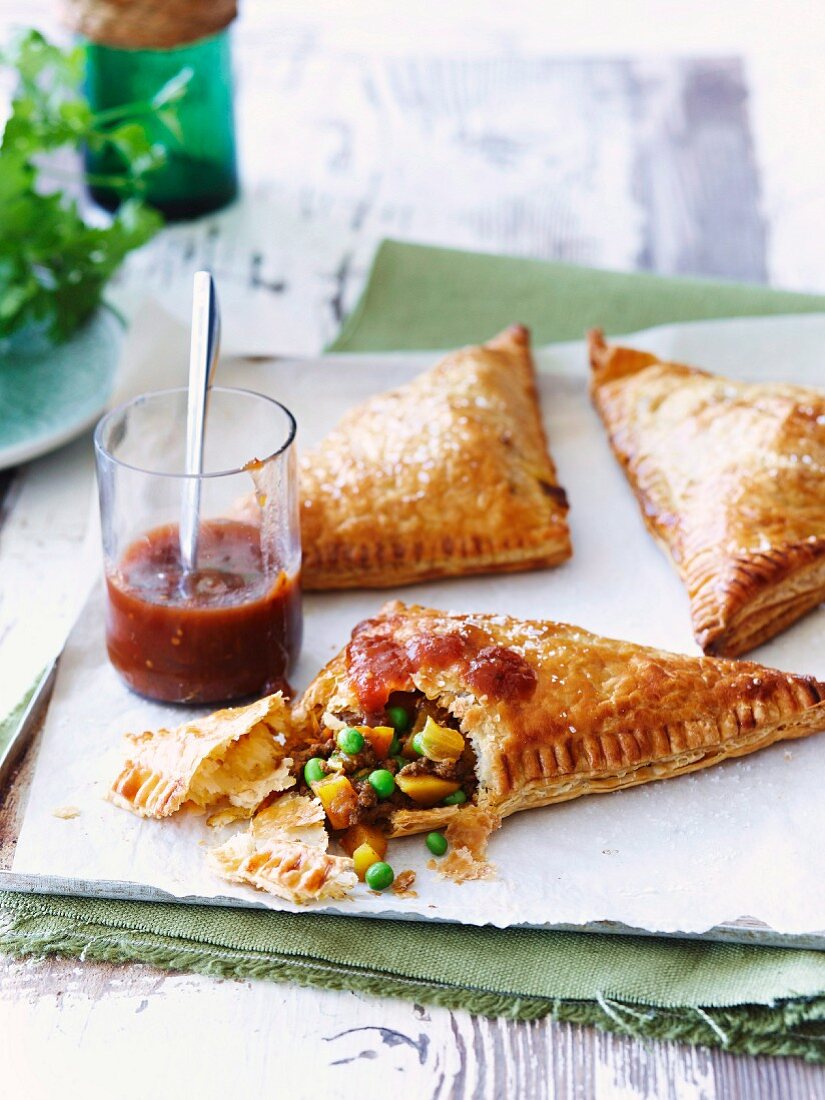 Curried beef pasties