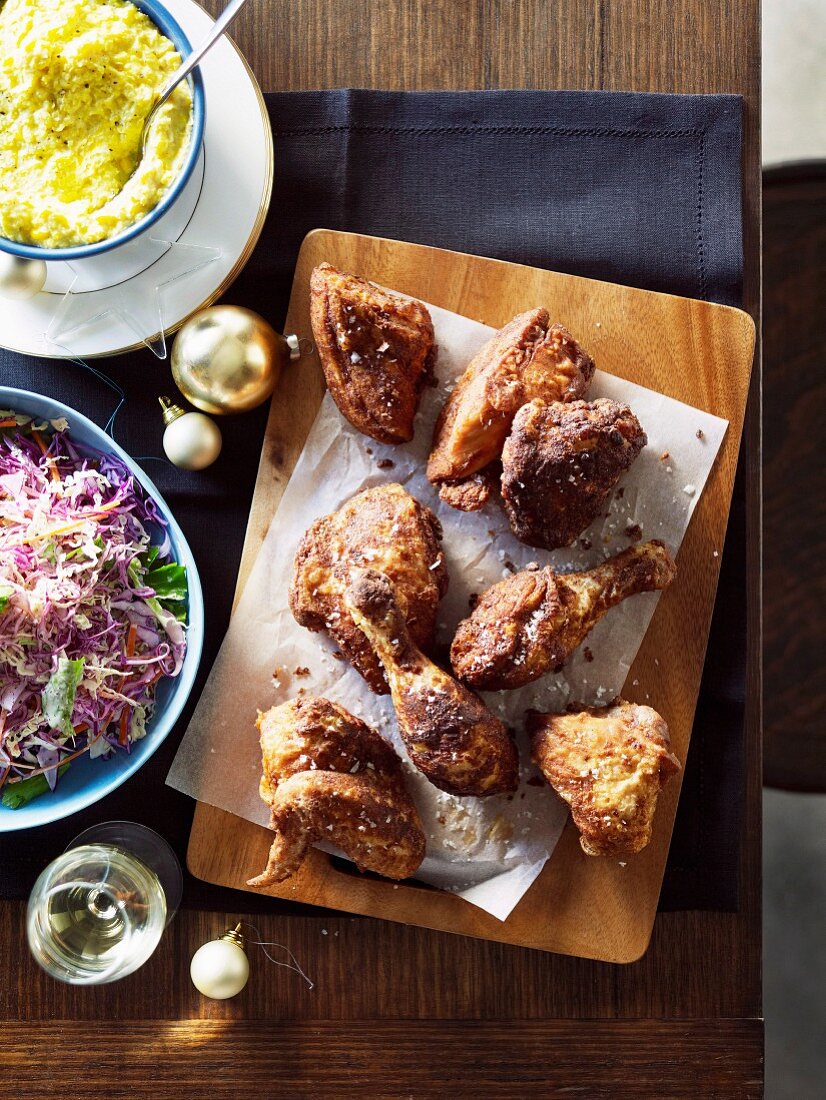 Fried chicken with creamed corn and coleslaw