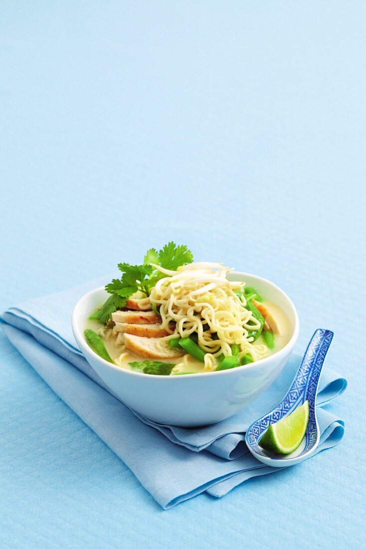 Fast chicken laksa