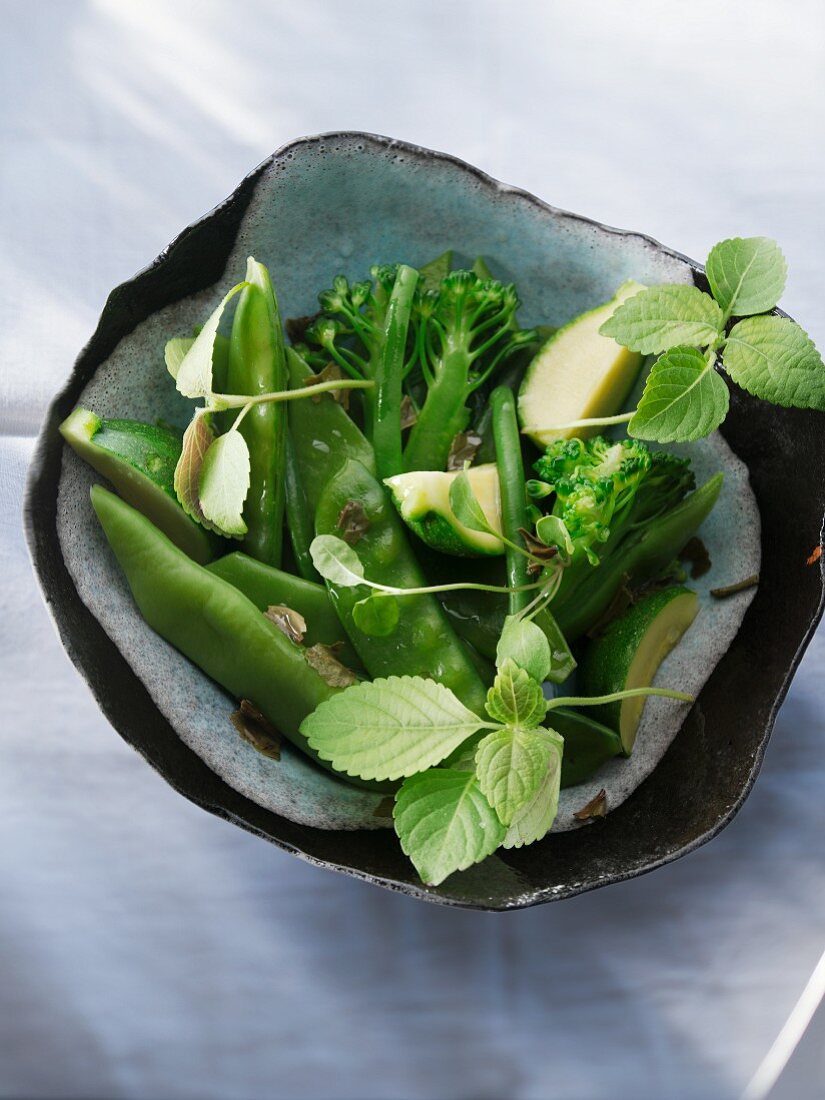 Vegetable salad with green tea vinaigrette