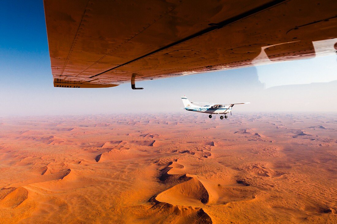 Blick aus dem Flugzeug auf die Namib-Wüste, Sossusvlei, Namibia