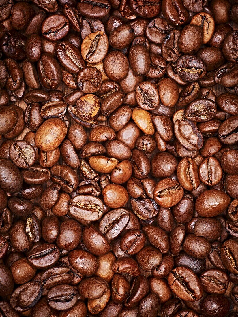 Viele Kaffeebohnen, bildfüllend, Close-up