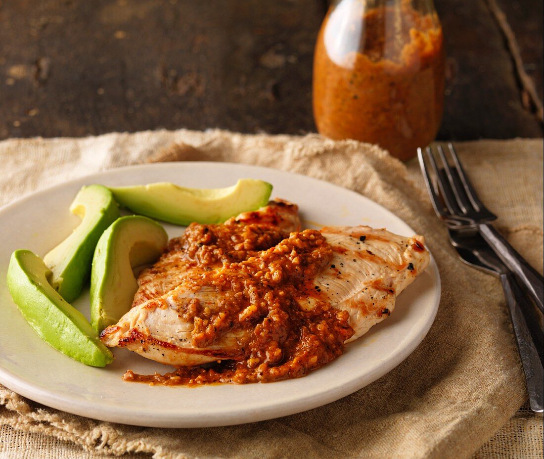 Chicken breast with almond salsa and avocado (Mexico)