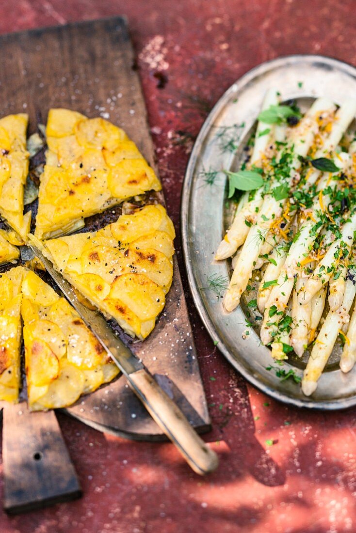 Asparagus with Anna potatoes