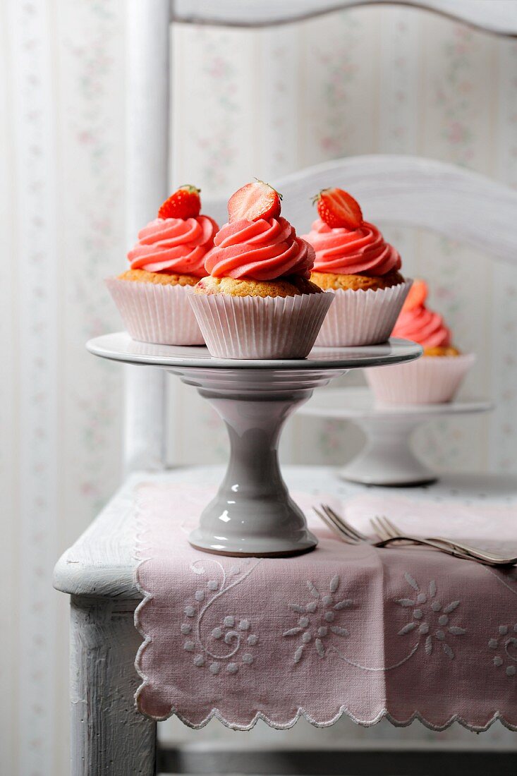 Cupcakes with marzipan and strawberry cream