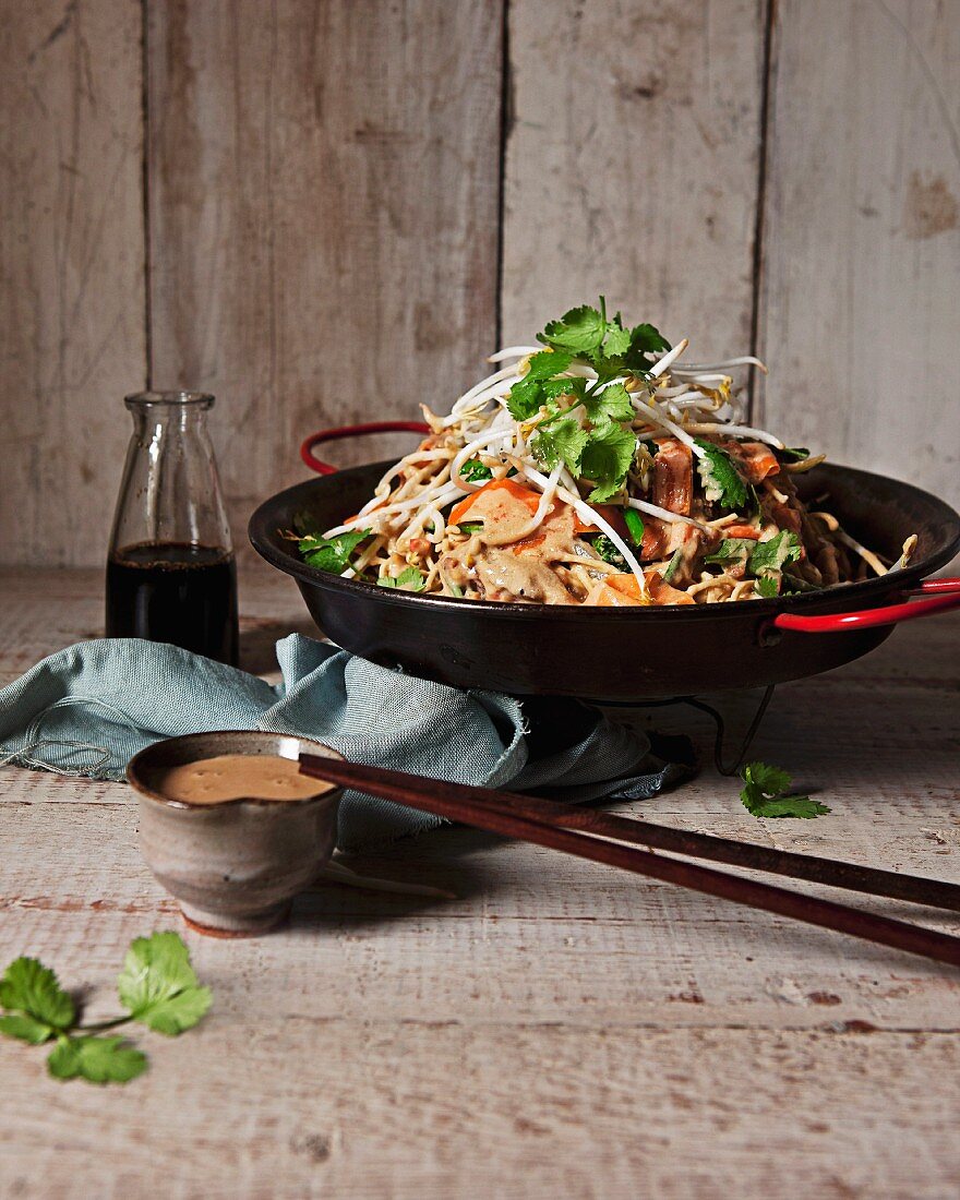 Fried noodles with beef