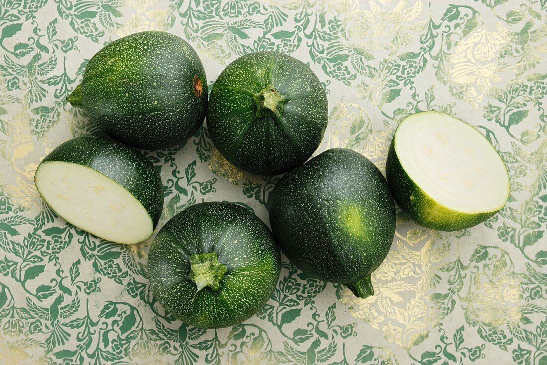 Round courgettes