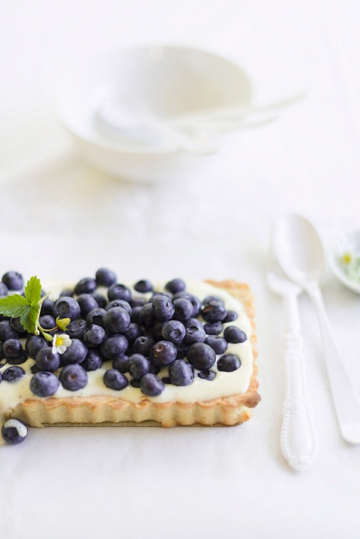 Blueberry and mascarpone tart