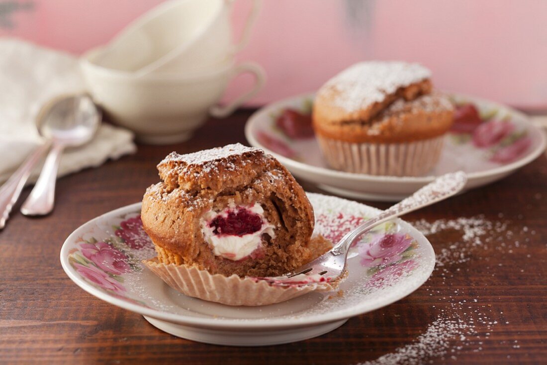 Gefüllte Nougat-Muffins