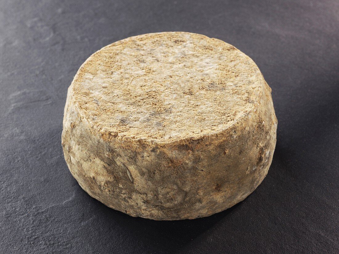 Chevrotin des Bauges (French goat's cheese)
