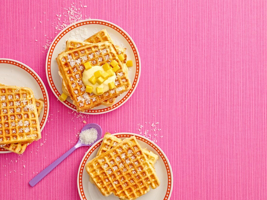 Coconut waffles with mango