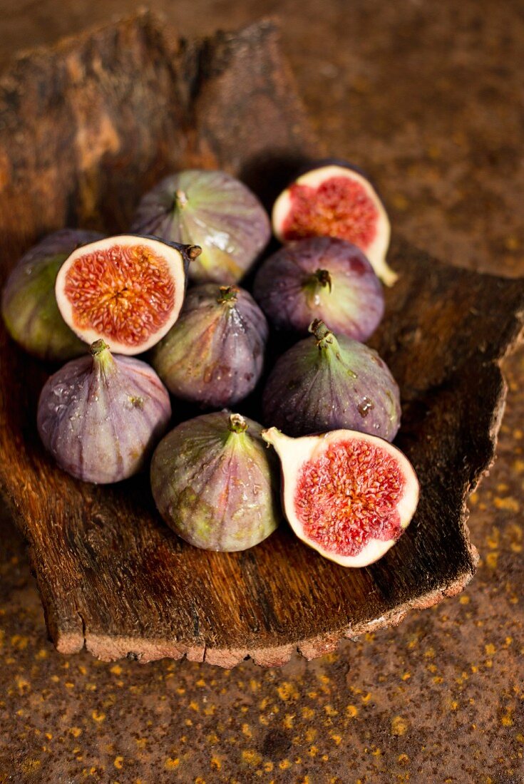 Fresh Figs in a Wooden Bowl
