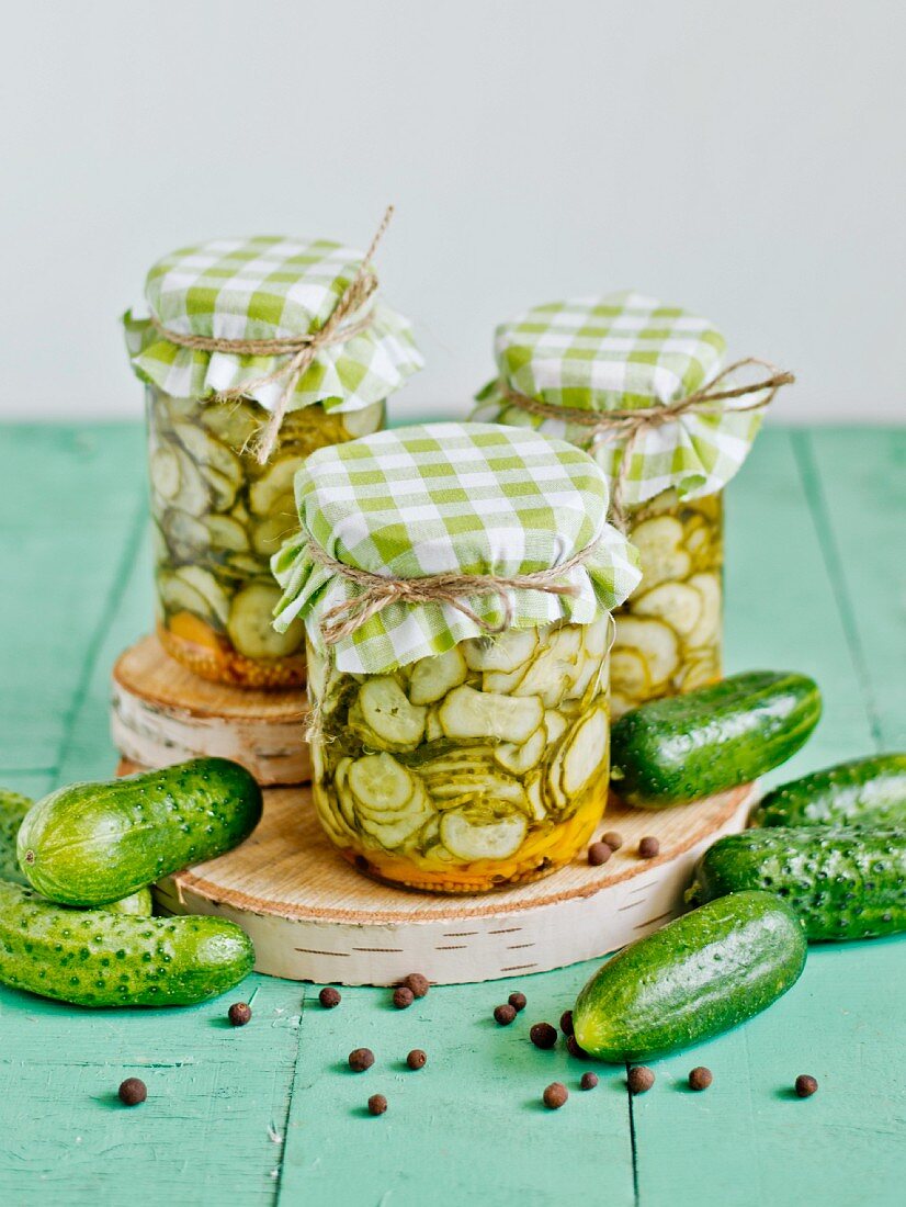 Pickled cucumber slices