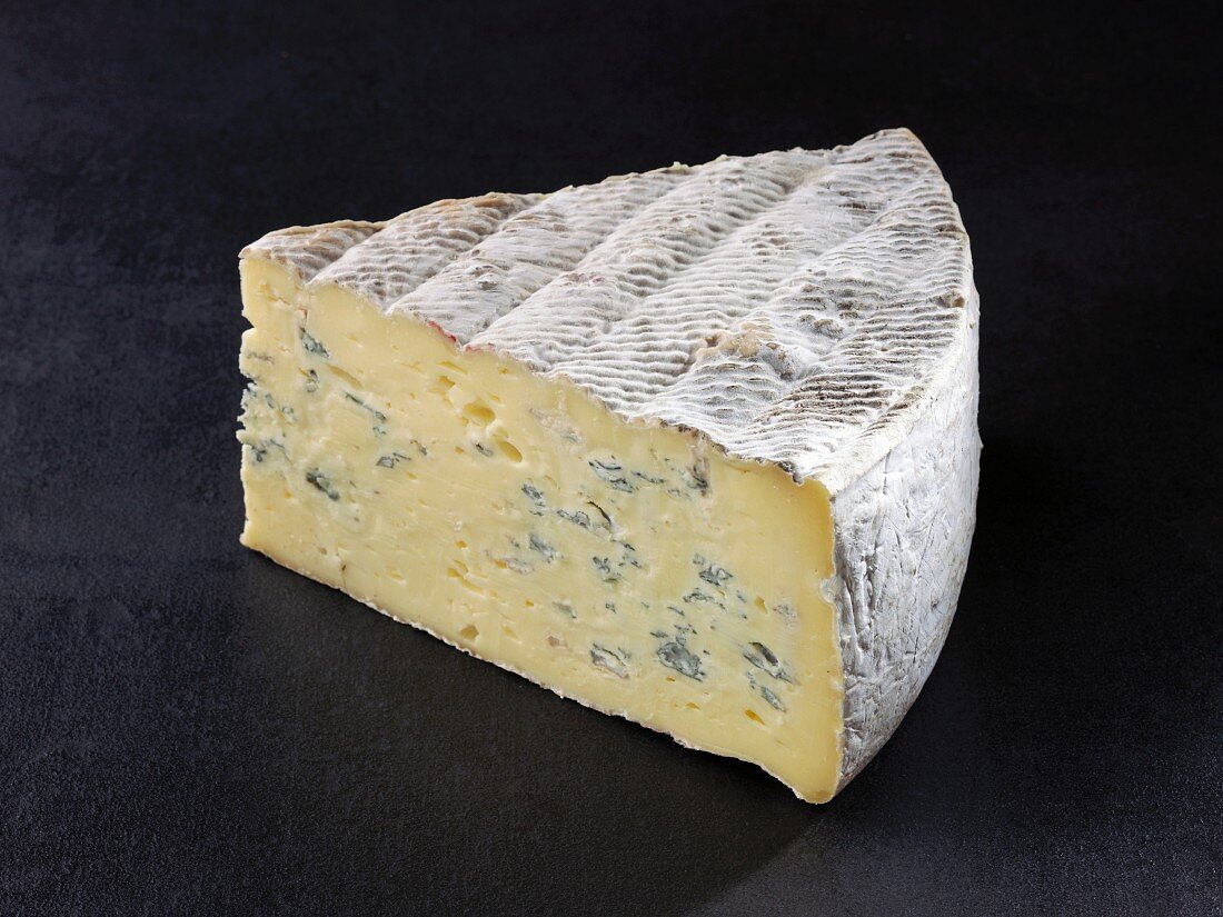 Bleu du vercors (French cow's milk cheese)