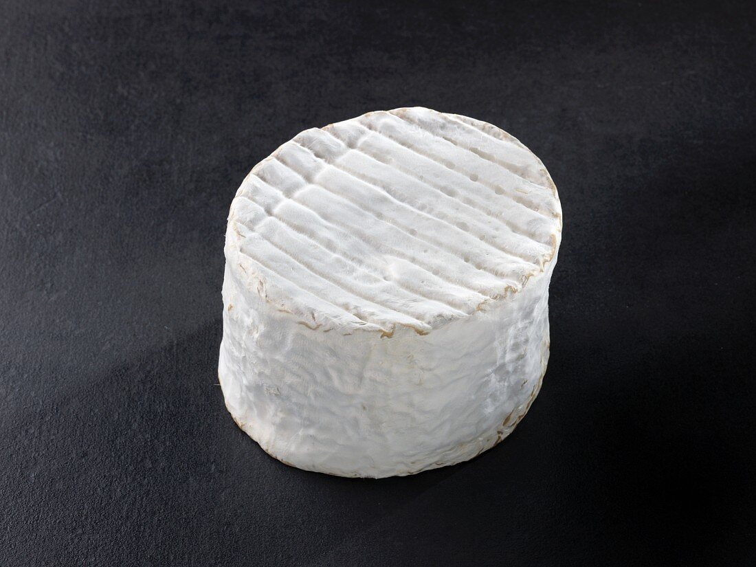 Chaource (French cow's milk cheese)