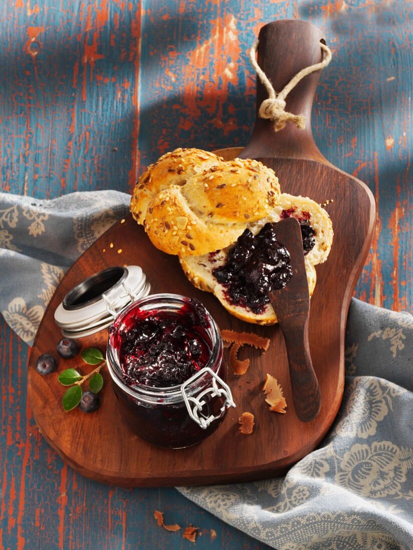 Chocolate and blueberry spread