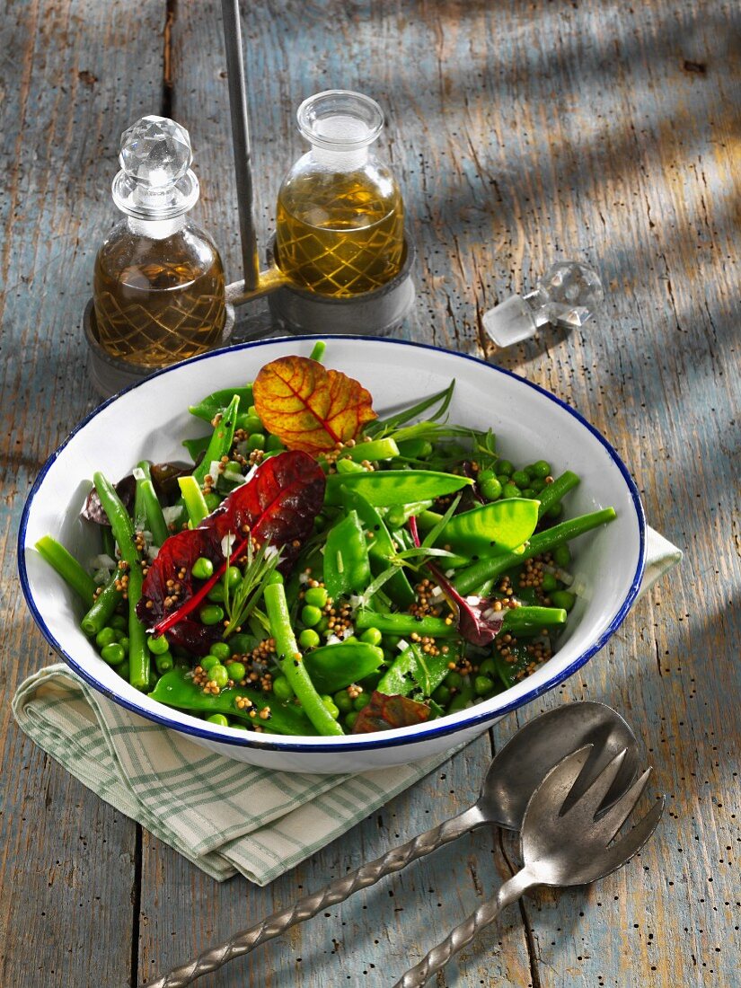 Salat mit grünen Bohnen, Erbsen & Zuckerschoten