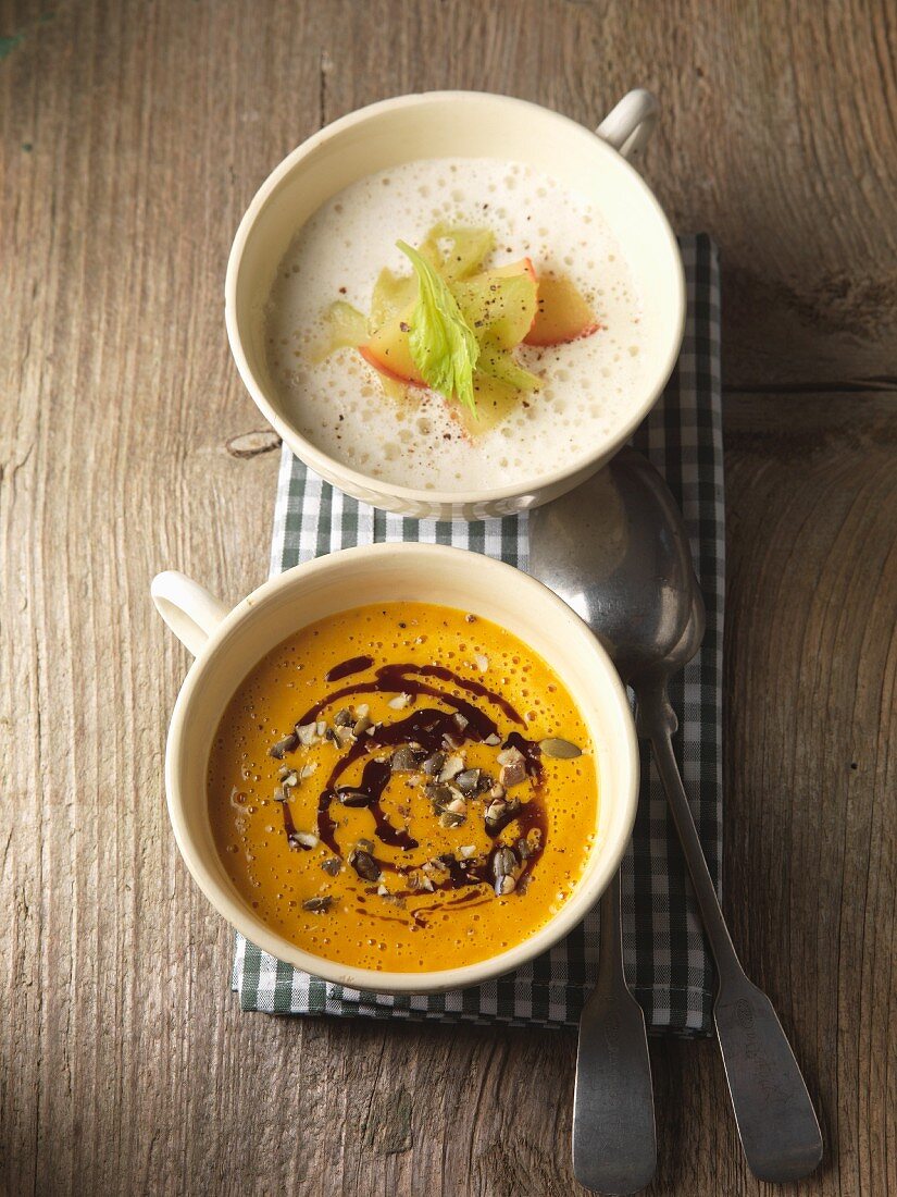 Pumpkin soup and must foam soup