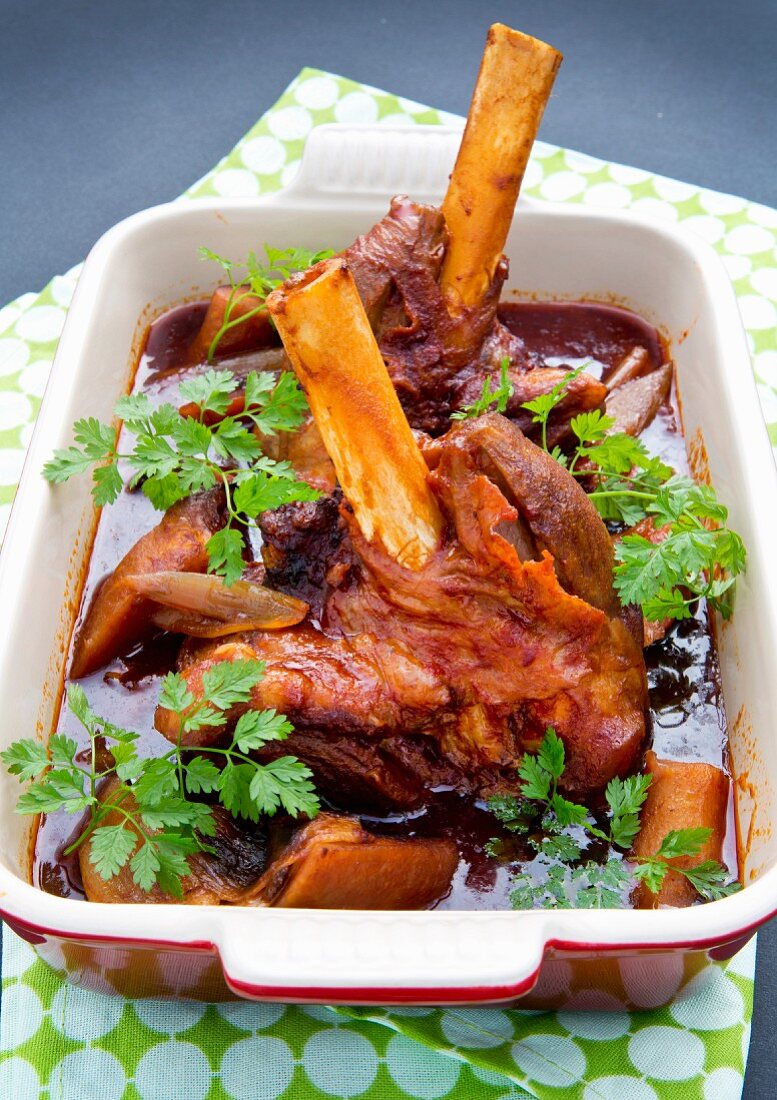 Roasted leg of lamb with chervil