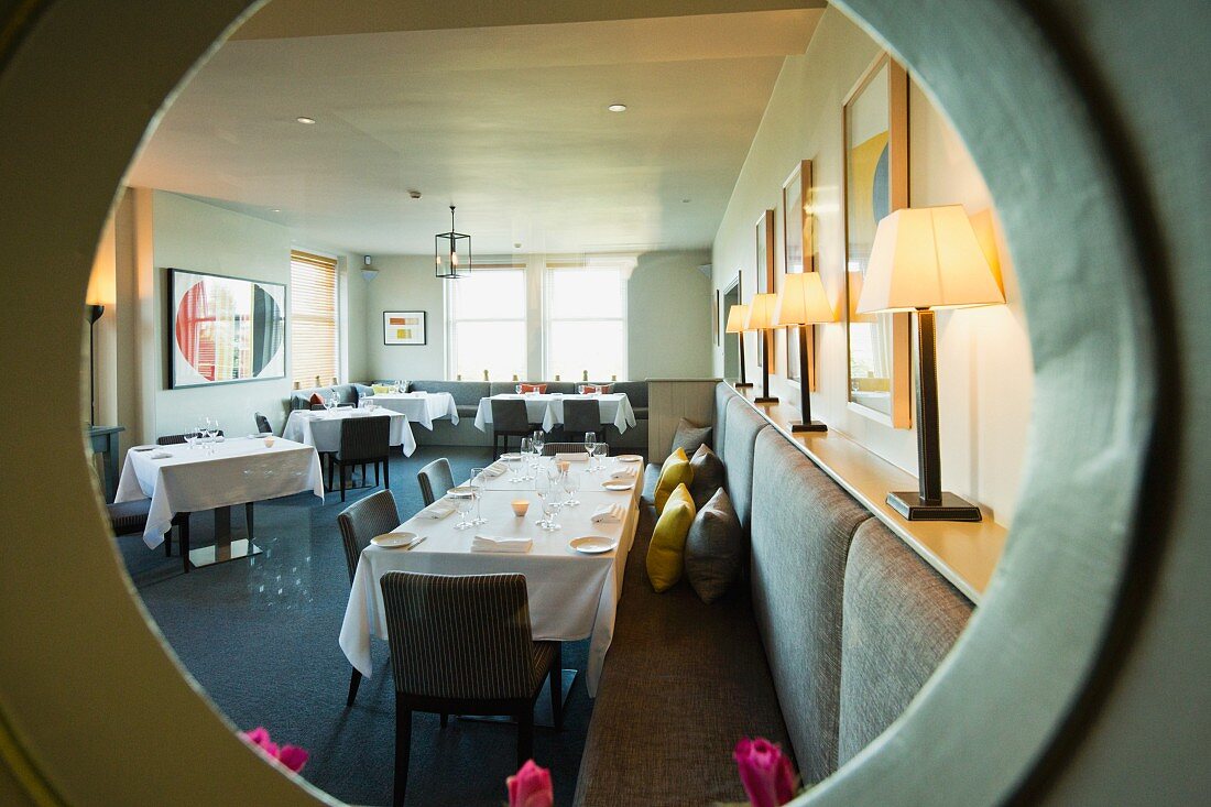 The dining room in the Nathan Outlaw restaurant in Rock (Cornwall, England)