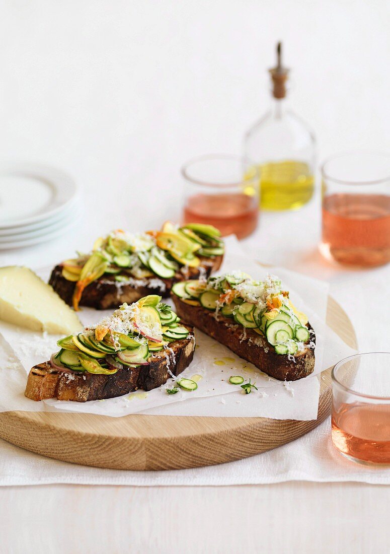 Courgette crostini rubbed with tomato