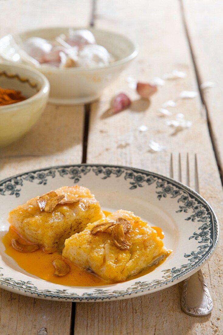 Bacalao à la Llauna (Stockfisch mit Paprika, Weißwein und Knoblauch, Spanien)