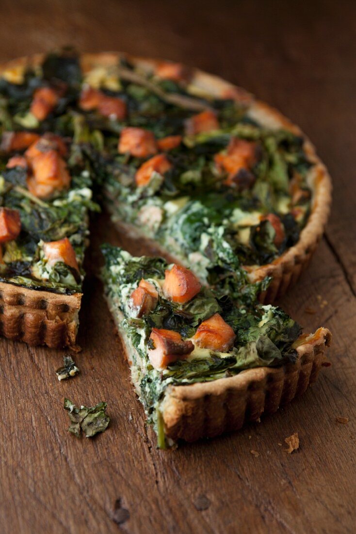 Spinach and salmon quiche