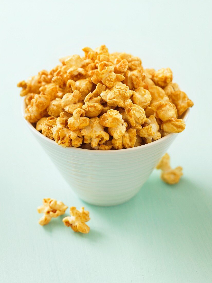 A bowl of caramel popcorn