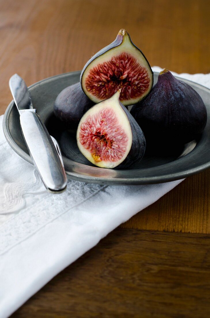 Figs on a grey plate