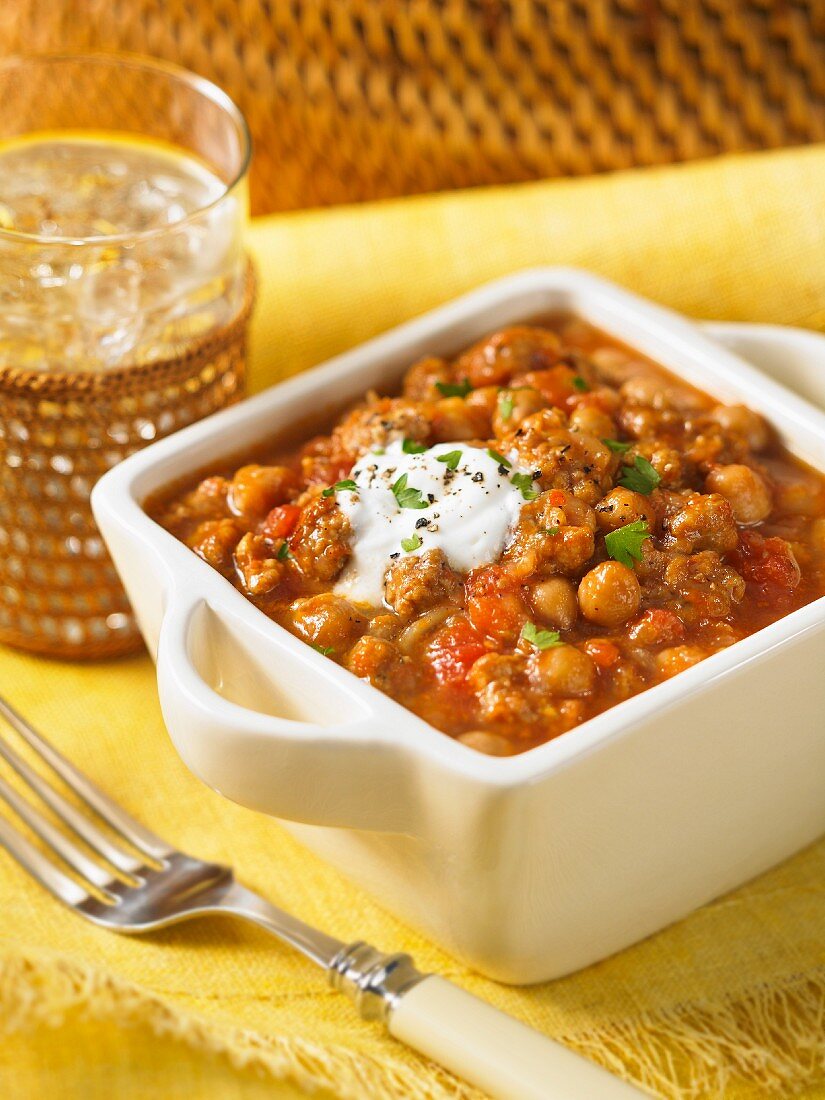 Chickpea and sausage curry with yogurt