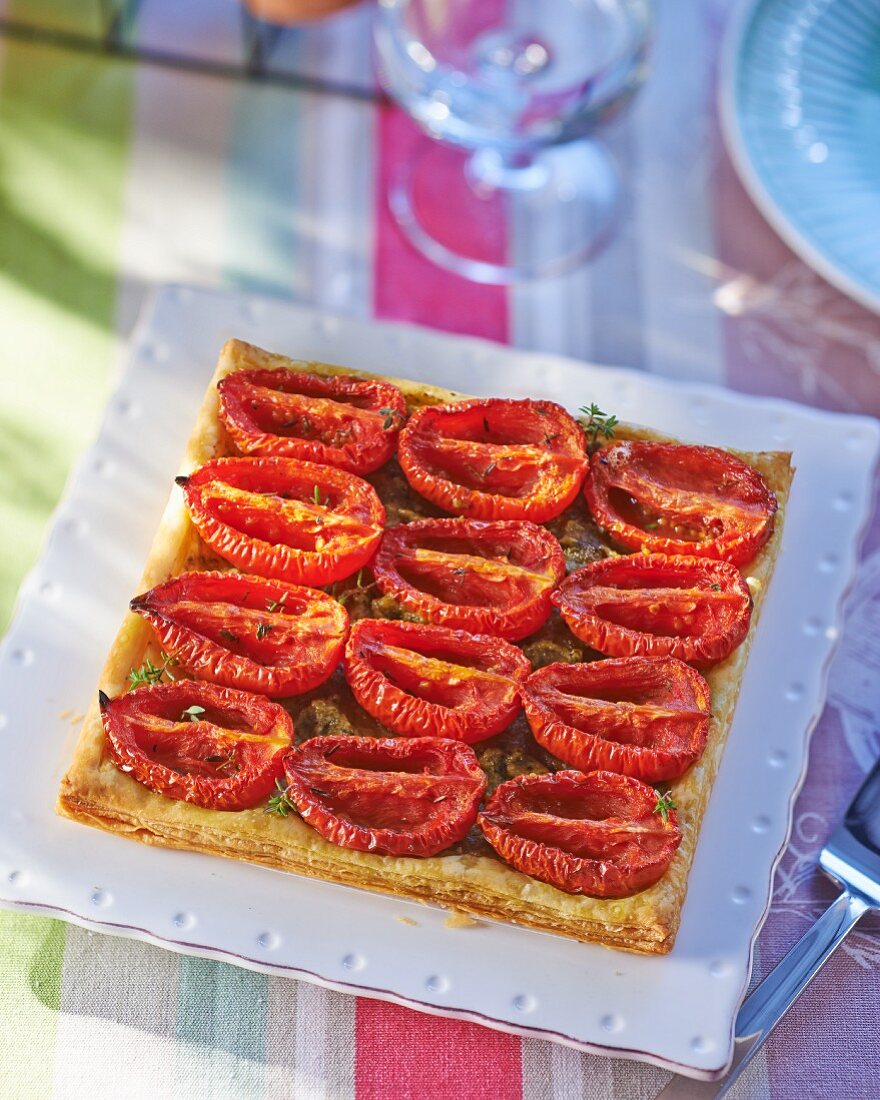 Tomato puff pastry tart with thyme