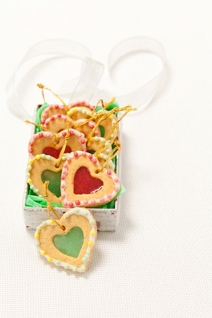 Red and green Christmas heart-shaped biscuits