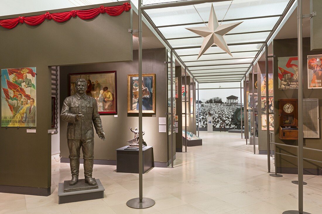 Ausstellung zur Stalin-Ära in dem Ungarischen Nationalmuseum, Budapest, Ungarn