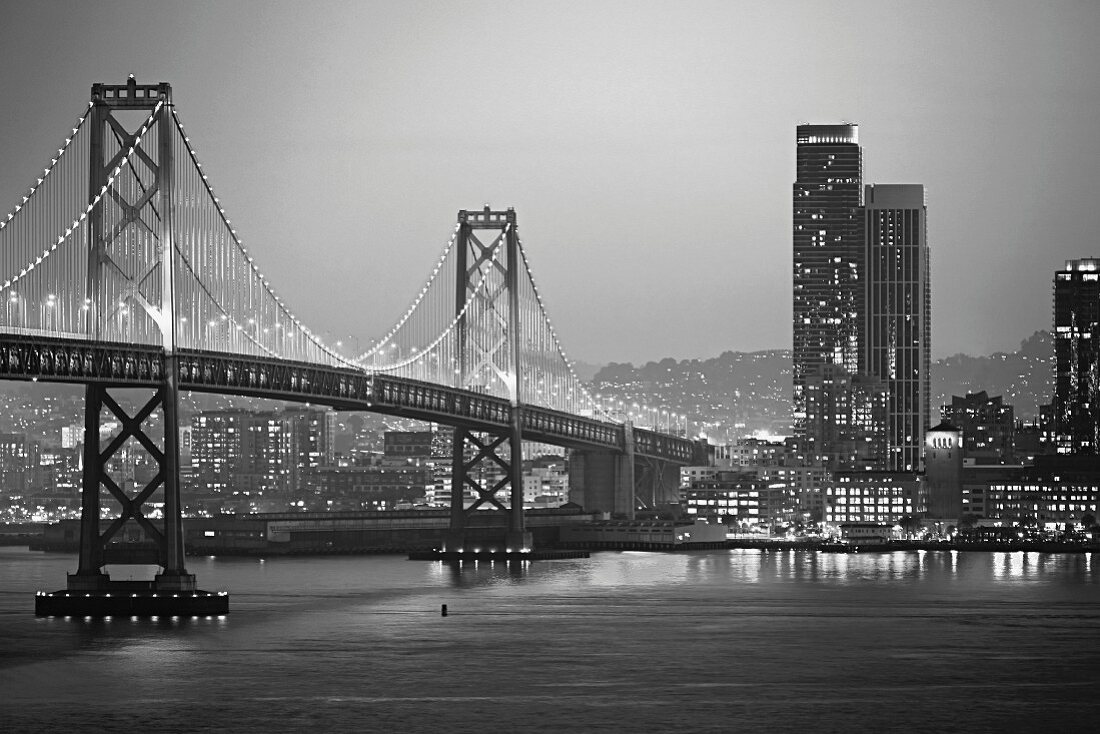 Bay Bridge between San Francisco and Oakland by night (California, USA)