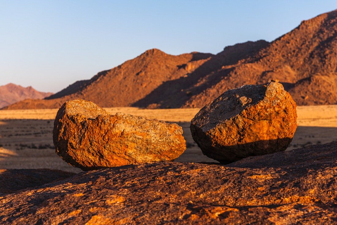 Felsblöcke in der Anlage des 'Boulders Safari Camp', Wolwedans, NamibRand Privatreservat in Namibia, Afrika