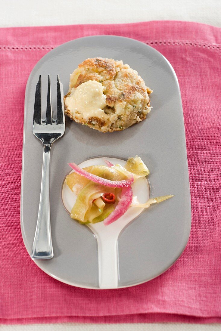 Salmon cakes with wasabi mayonnaise