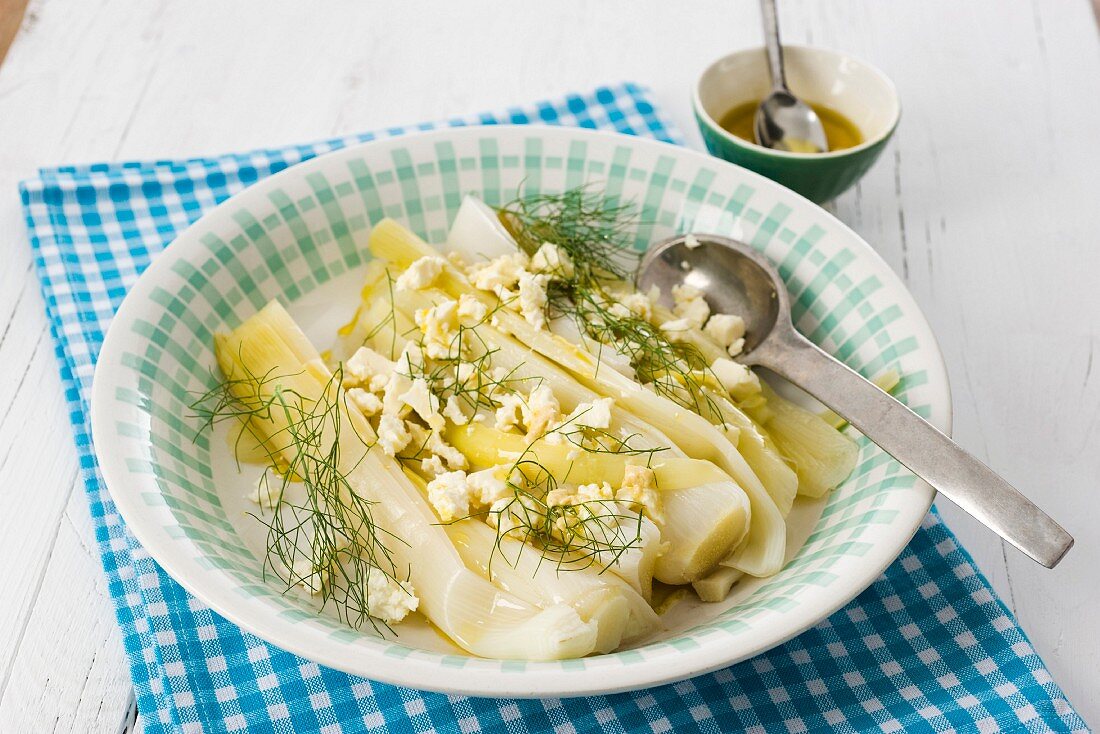 Leeks with feta and dill