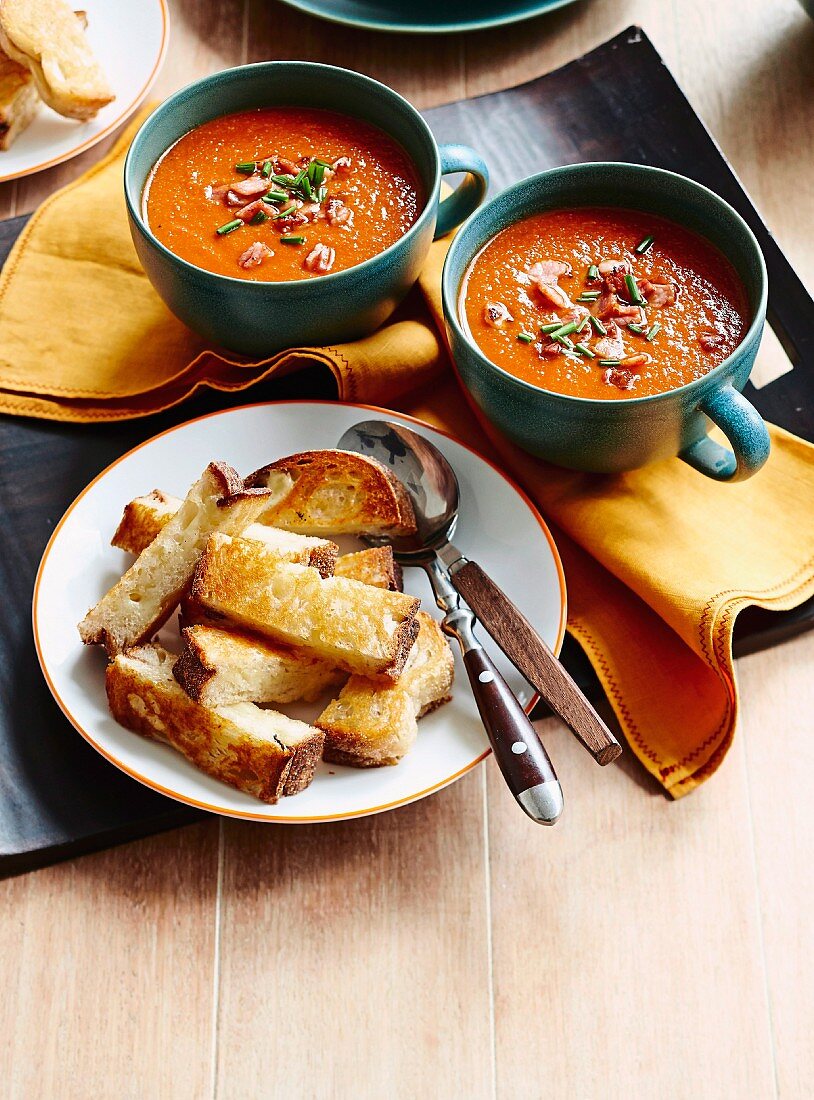 Spiced tomatoes with cheese fingers