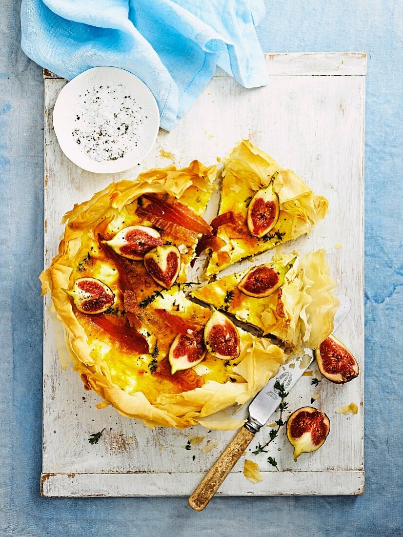 Fig and goat s cheese filo pie