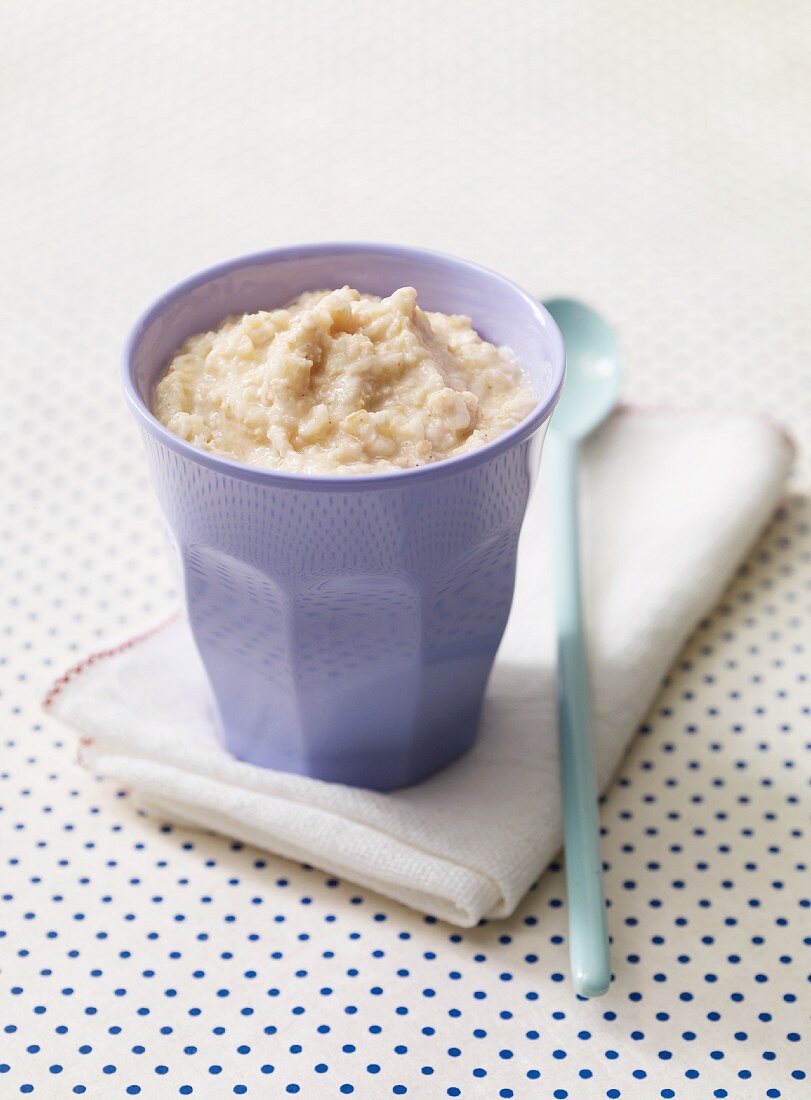 Muesli with apple as baby food