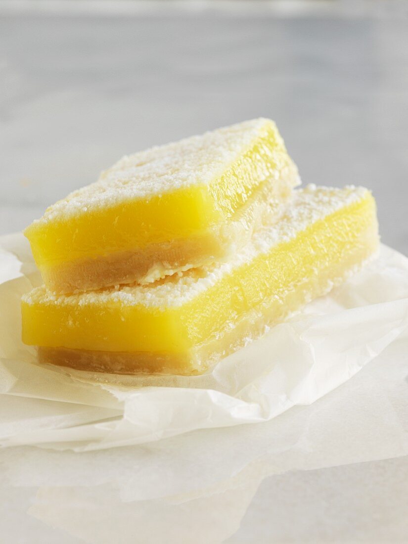 Lemon Bars (Zitronenschnitte)