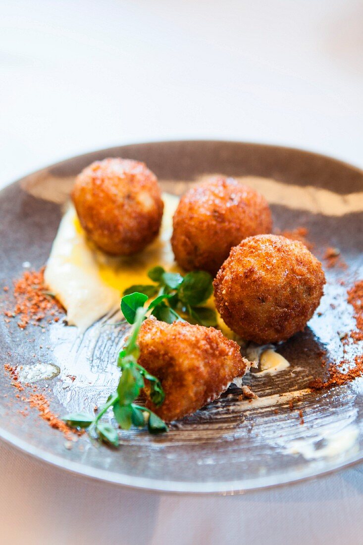 Kartoffelkroketten mit Aioli